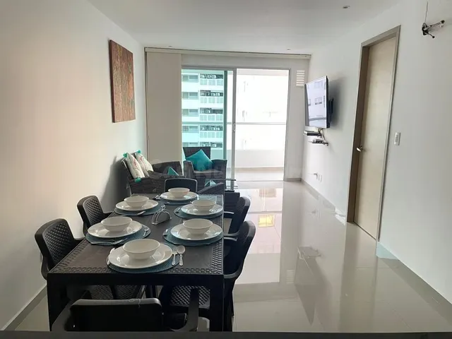 SE ARRIENDA APARTAMENTO EN MARBELLA AMOBLADO - foto 2