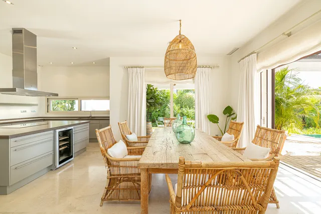 Chalet 4 habitaciones 615m² en venta - Costa Del Sol — 18