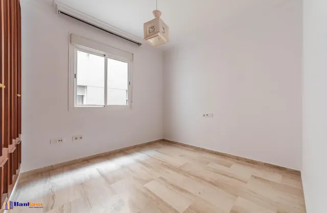 PISO EN ALQUILER SIN MUEBLES EN PARQUE OESTE | GRAN TERRAZA | PISCINA | PÁDEL | GARAJE — 16