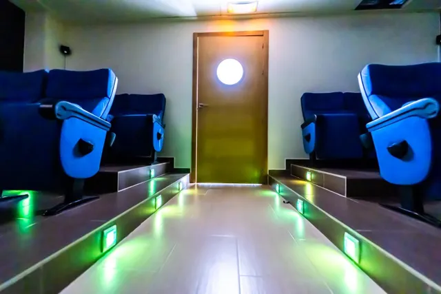 Estupenda Casa con Piscina, Gimnasio, Cine; en Benisa Alicante. — 10