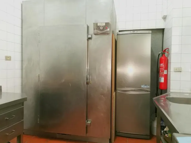 Oportunidad · local de hostelería luminoso y con salida de gases en Vigo — 18