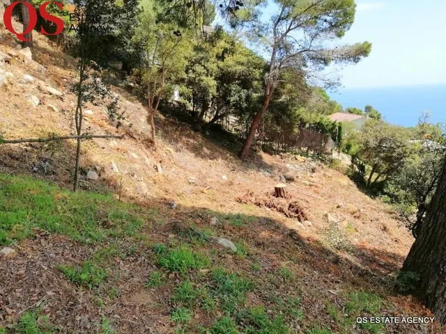 Parcela con vistas al mar en urb. Cala Sant Francesc, Blanes - foto 3