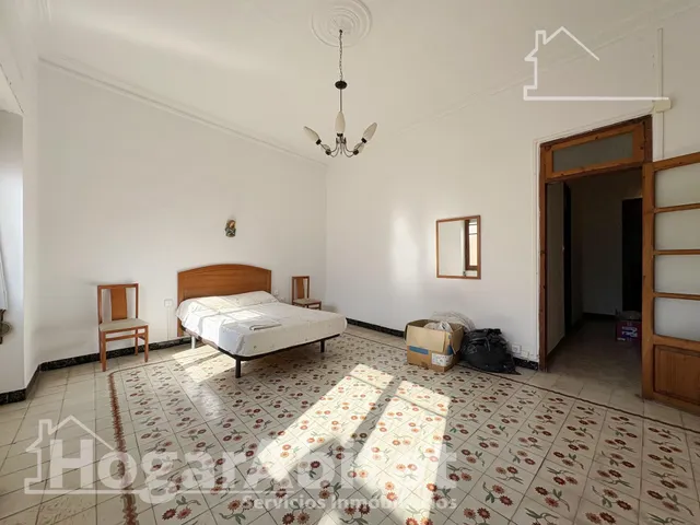 ¡Vistas a las montañas! Casa amplia y luminosa para reformar con patio y gran terraza — 21