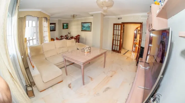 Adosado 4 habitaciones 185m² en venta - Centro - foto 3