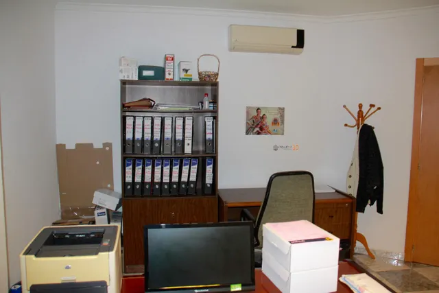 Dos locales comerciales en el centro de Benidorm — 14