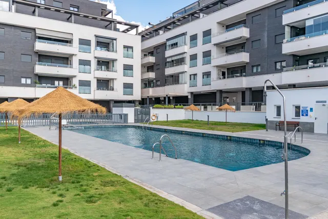 Exclusiva vivienda en Residencial Nevada — Urbanización de lujo junto al Centro Comercial Nevada — 29