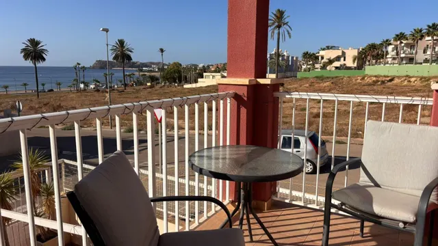 Apartamento con solárium, barbacoa, piscina comunitaria y vistas al mar en El Alamillo — 16