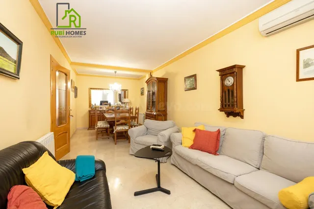 En venta casa unifamiliar en recinto cerrado en Granada capi - foto 4