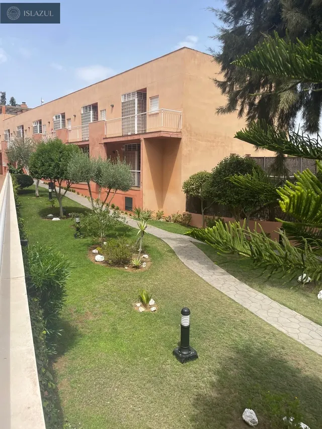 *** temporada escolar (sept-junio) ** no alquiler larga estancia — 11