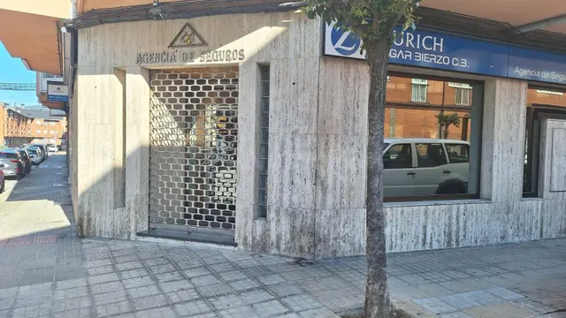 📢 ¡OPORTUNIDAD ÚNICA EN EL CENTRO DE BEMBIBRE! 🏙️ — 3