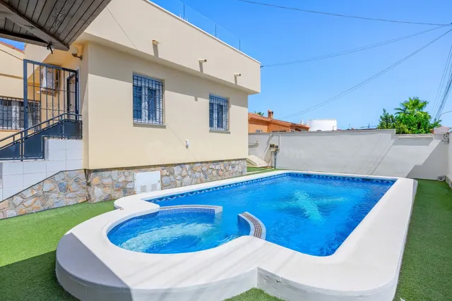 Chalet 5 habitaciones 252m² en venta - Costa blanca sur — 4