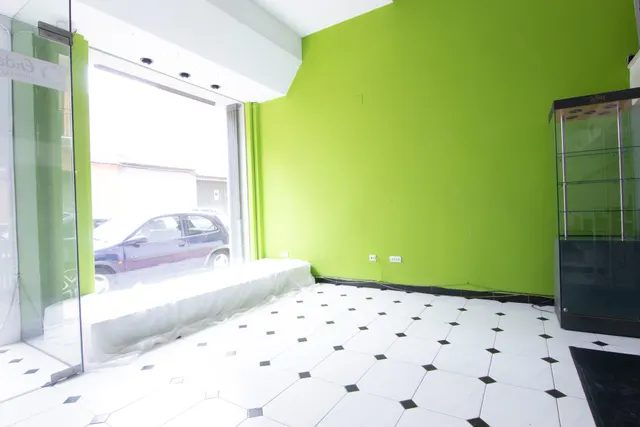 LOCAL COMERCIAL EN VENTA EN CALLE BENIGAFULL — 5