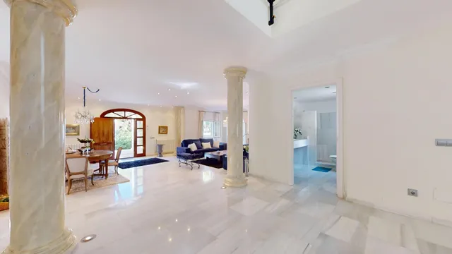 Exclusiva villa en Costa de la Calma: amplitud, elegancia y privacidad — 19