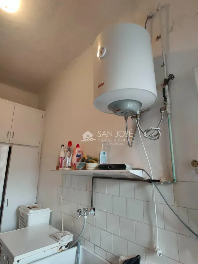 INMOBILIARIA SAN JOSE VENDE GRAN PISO EN AVENIDA DE CHAPÍ DE ELDA — 37