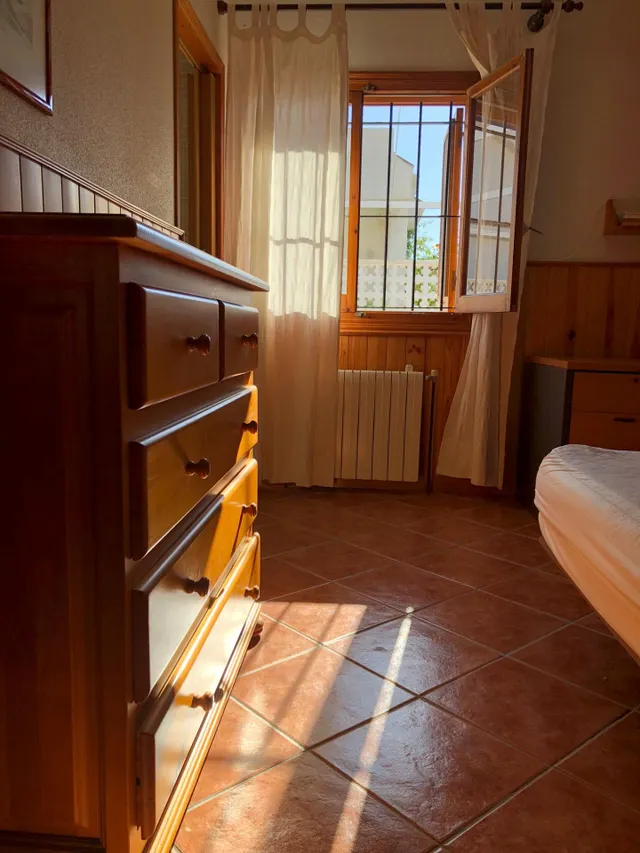Villa en Guardamar. Primera línea con acceso directo a la playa — 21