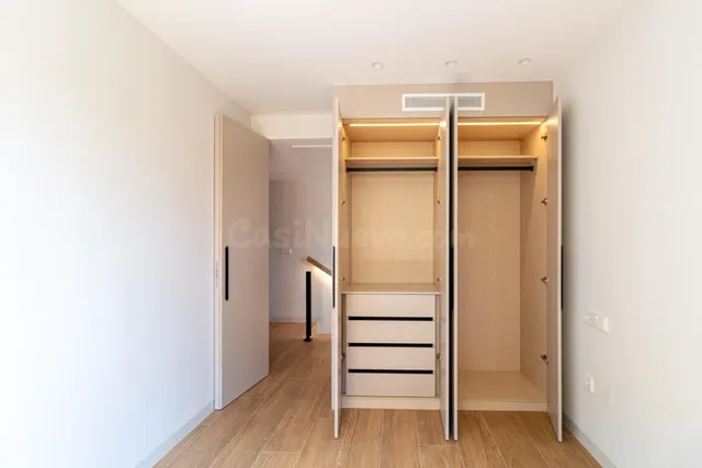 VILLA MODERNA DE 3 DORMITORIOS Y 2 BAÑOS EN LO PAGAN (SANTIAGO DE LA RIBERA) — 24