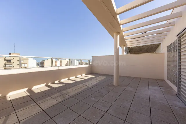 VENTA DE ÁTICO DUPLEX EN RAMBLA FEDERICO GARCIA LORCA - foto 4