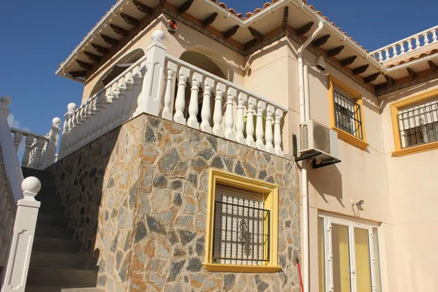 Villa 5 habitaciones 178m² en venta - La Zenia — 36