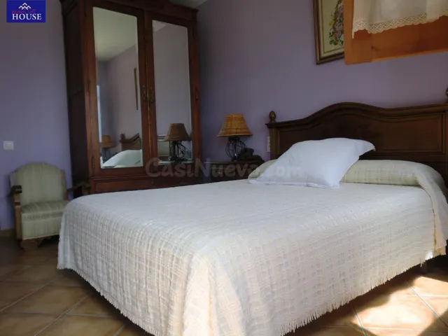 CHALET EN ZONA CENTRO DE OROPESA - 4 DORMITORIOS- 2 BAÑOS- 1 - foto 5