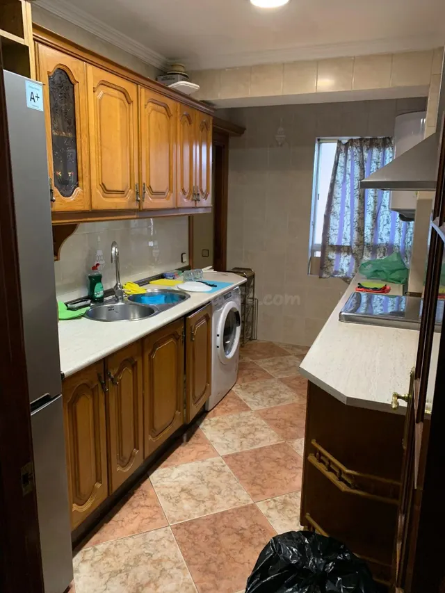 Piso en venta en la zona de Portada Alta-La Barriguilla — 2