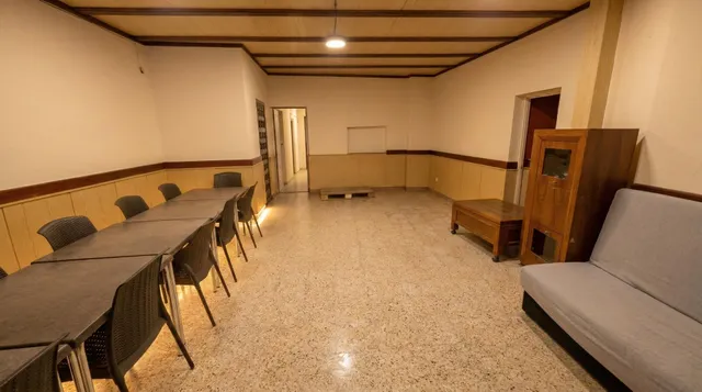 Casa a la venta en el centro de Calella con amplia terraza y múltiples posibilidades — 13