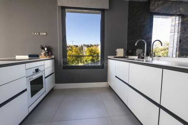 Chalet 4 habitaciones 383m² en venta - Costa Del Sol — 5