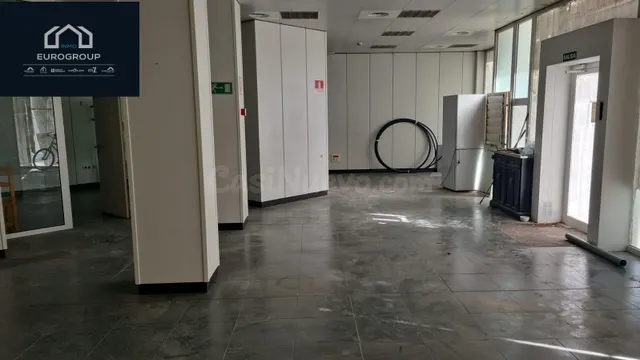 LOCAL COMERCIAL EN ZONA JAIME I, INVERSION MUY INTERESANTE,  - foto 3