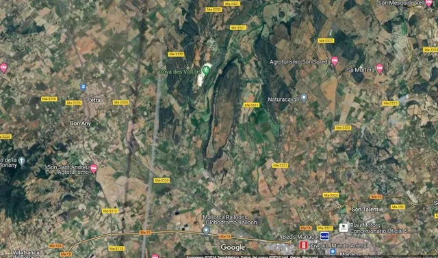 Casa Rústica del Siglo XVIII con 46 hectáreas de terreno, en la cima de una montaña en Manacor — 48