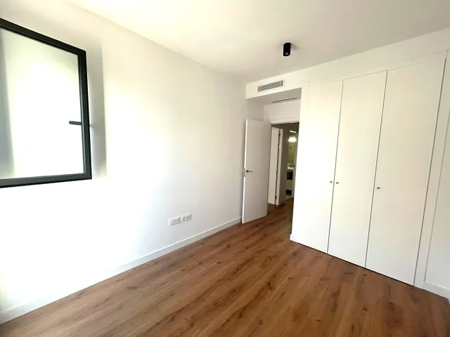 Piso 2 habitaciones 66m² en alquiler - López de Gomara — 24