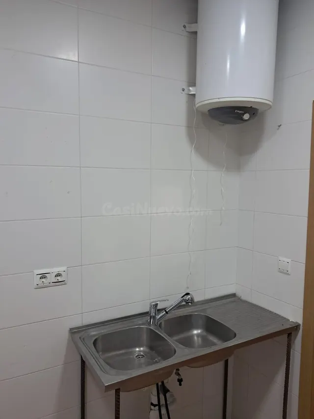 Local comercial 3 habitaciones 160m² en alquiler - Andalucia - foto 4