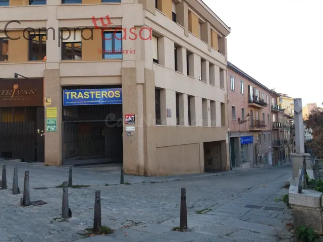 ALQUILER.-.PLAZA DE GARAJE.-.AVENIDA DEL ACUEDUCTO.- - foto 4