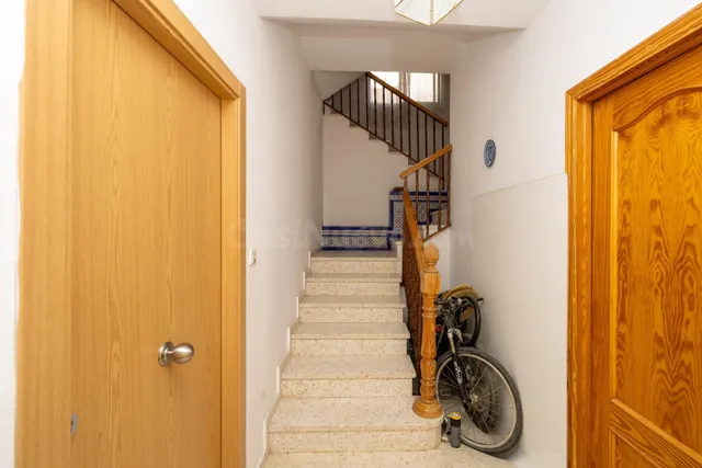 SE VENDE AMPLIO PISO EXTERIOR EN DÚRCAL GRANADA INCLUYE LOCAL — 3