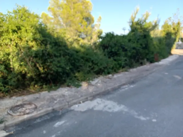 Terreno urbano edificable en venta de 1.082 m2 en CASTELLET I LA GORNAL — 3