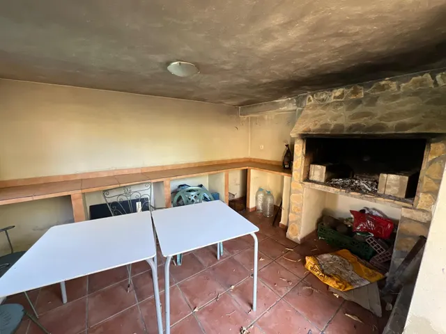 CHALET URBANO MAS PARCELA EN CASINOS — 27