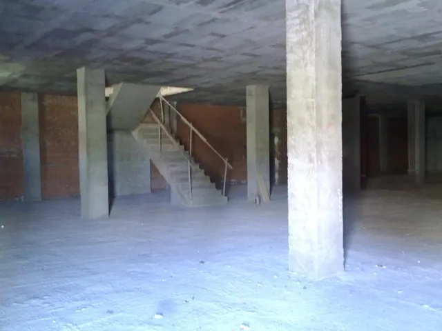 LOCAL COMERCIAL PARA MONTAR TU PROPIO NEGOCIO — 5