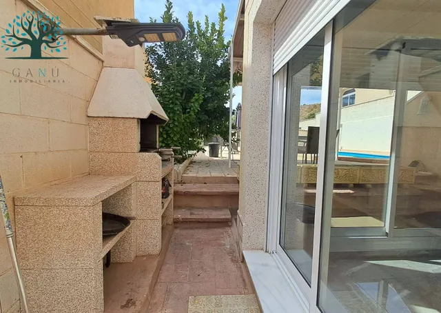 Vivienda independiente con piscina en alamillo — 29