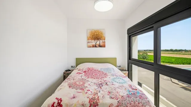 Villa moderna en esquina en Daya Vieja — 20