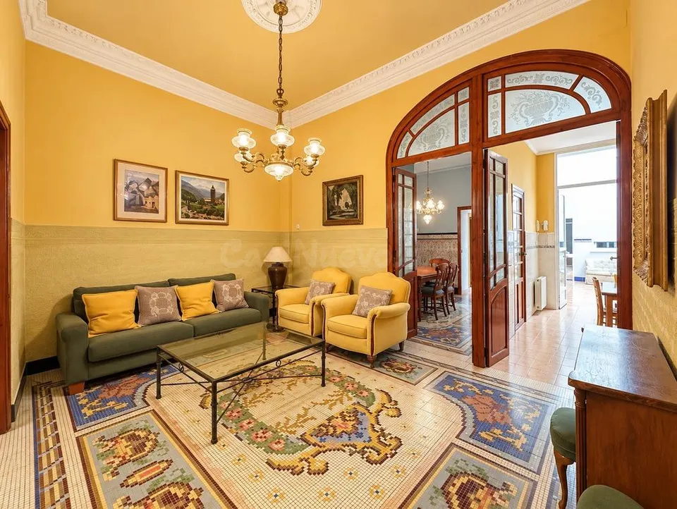 Casa señorial en el casco histórico de Carlet | 360 m2 y 3 plantas