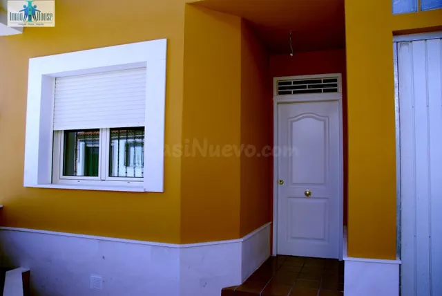 SE VENDA ADOSADO EN LAS AFUERA DE ALBACETE ( EL SALOBRAL ) - foto 2