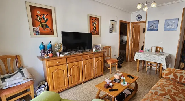 APARTAMENTO EN VENTA EN EL CENTRO DE GUARDAMAR – A 600 METRO - foto 3