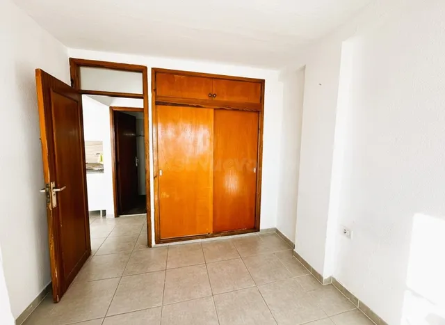 Acogedor apartamento con terraza y vistas al mar en Playa de las Américas — 8
