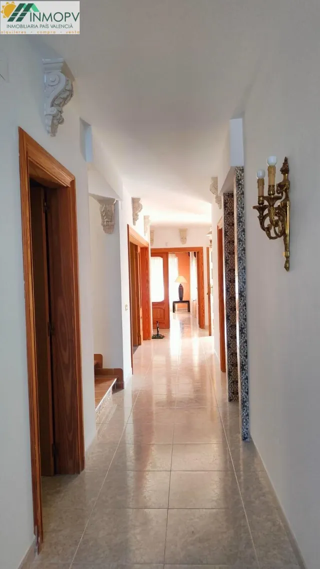 CHALET DE 280 M2 CON 1.600 M2 DE PARCELA, PISCINA Y 3 SUITES EN LA CLOSA – VINARÒS — 32
