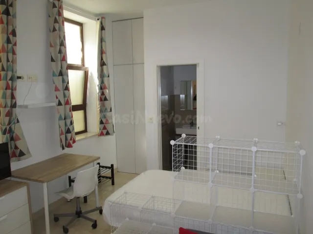Estudio 32m² en alquiler - Feria - foto 4