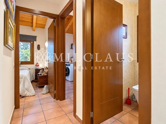 Casa o chalet independiente en venta en calle Mura, Talamanca — 38