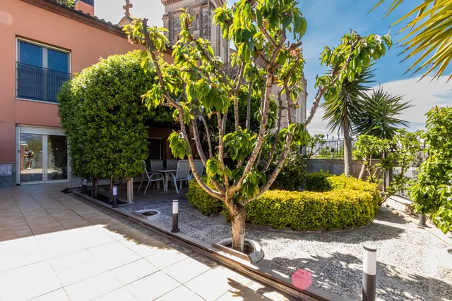 PRECIOSA CASA DE LUXE A LA ZONA DE L'ESGLÉSIA — 18