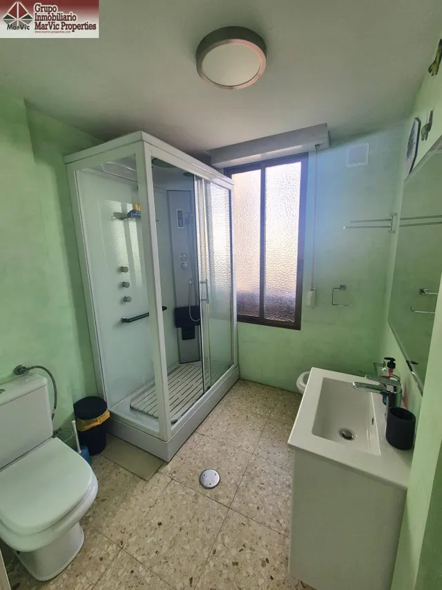Primerísima línea de la playa de levante, Benidorm! — 24