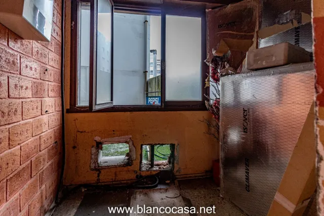 Alquiler Local comercial en Carballo — 15