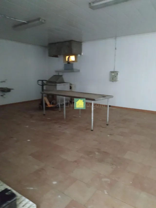 SE VENDE NAVE INDUSTRIAL EN MADRIGUERAS - foto 4