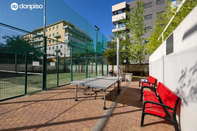 Apartamento tipo loft con garaje incluido y piscina en zona Parque Lagos — 34