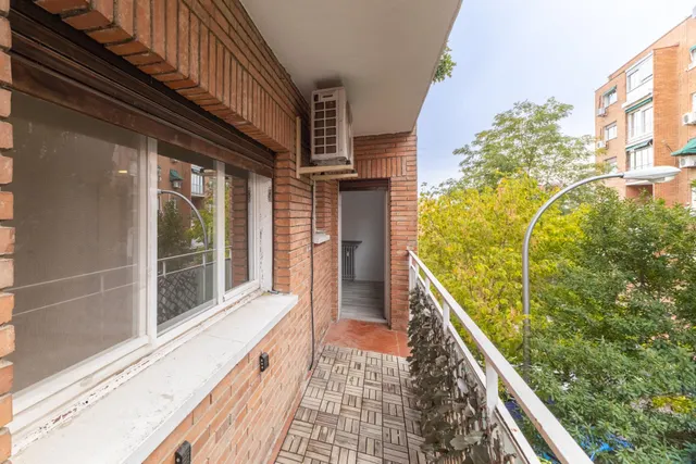 PISO DE TRES habitaciones GUINDALERA - foto 4
